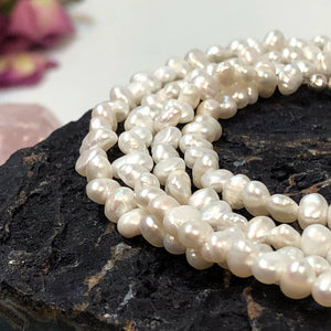 Pearl Necklace - Necklace - AlphaVariable