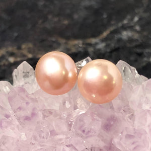 Pink Pearl Stud Earrings - Earrings - AlphaVariable