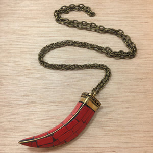 Coral Horn Necklace - Necklace - AlphaVariable