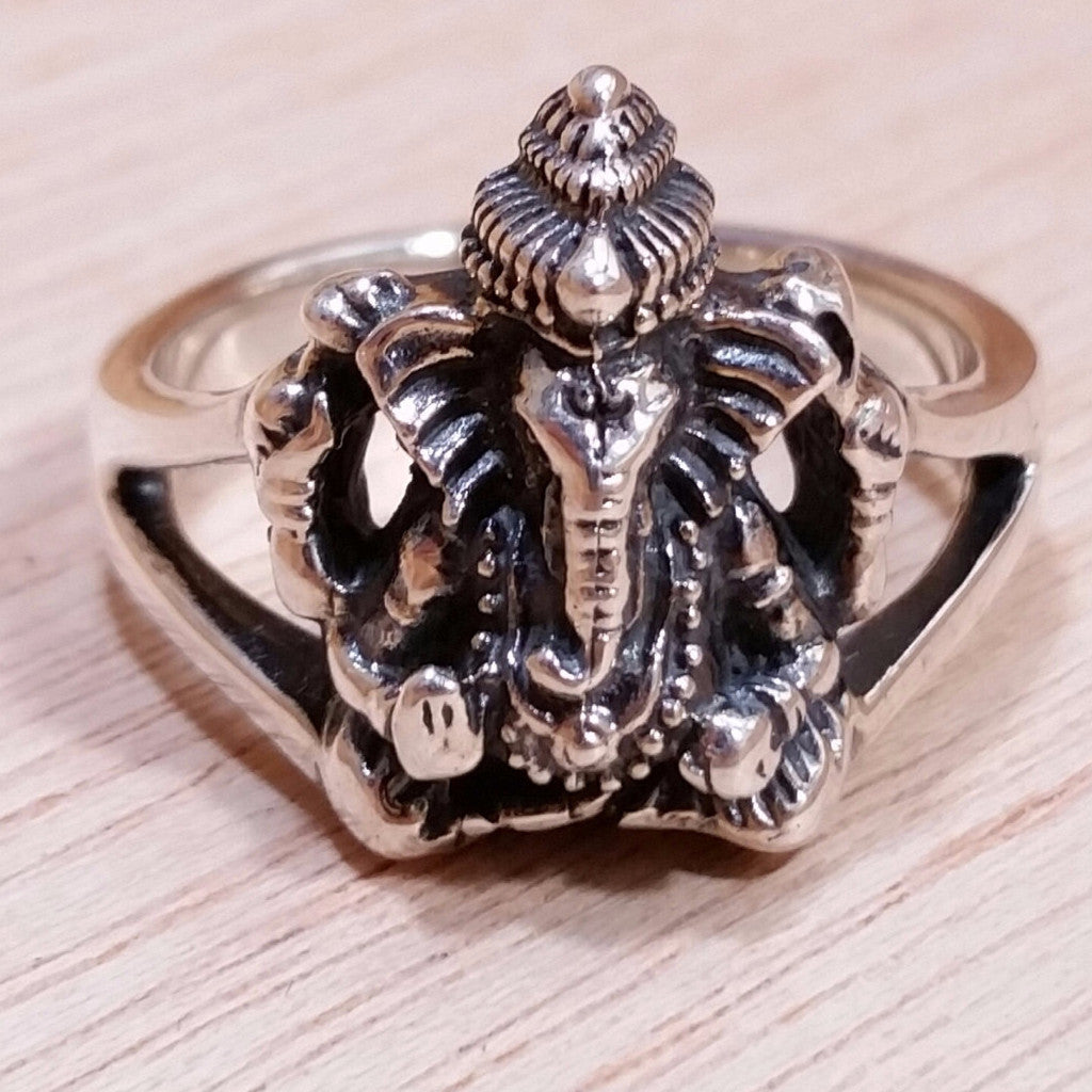 22k Designer Ganesha Ring - AjRi54052 - 22k gold mens ring , designed  beautifully with both lord ganesha embossed on top and om sign at the