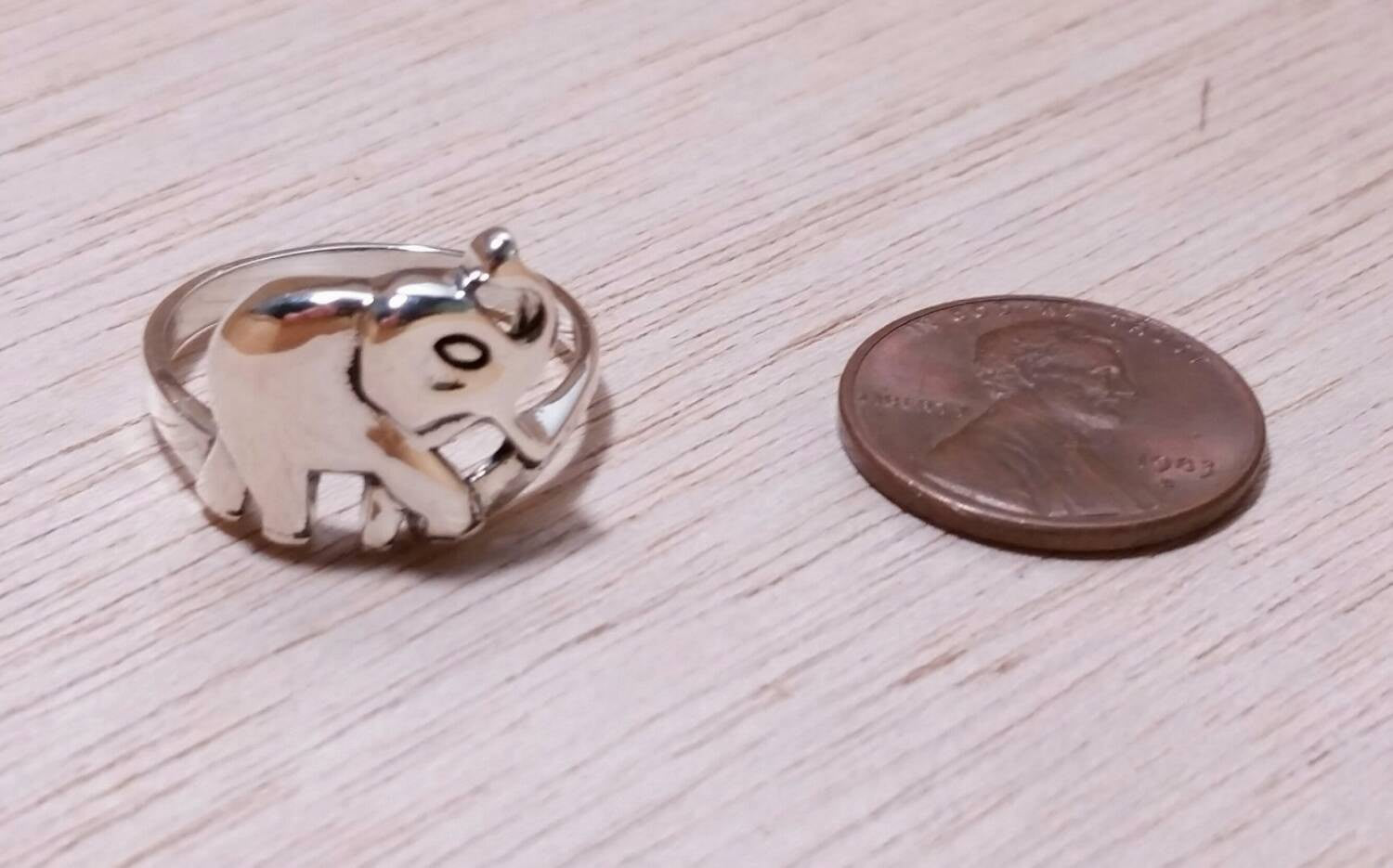 Elephant Ring - Ring - AlphaVariable