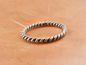 Twisted Rope Ring - Ring - AlphaVariable