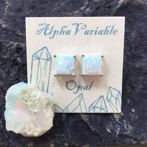 Opal earrings - Earrings - AlphaVariable