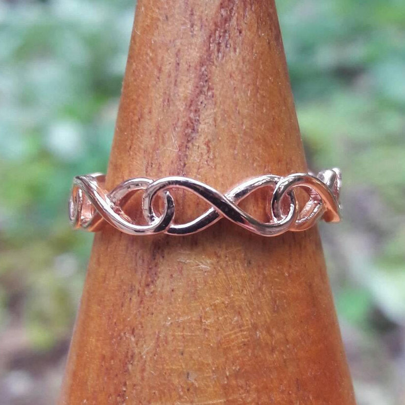 Rose Gold Infinity Ring - Ring - AlphaVariable