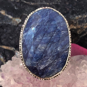 Sapphire Ring - Ring - AlphaVariable