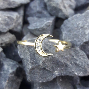 Gold moon and star ring - Ring - AlphaVariable